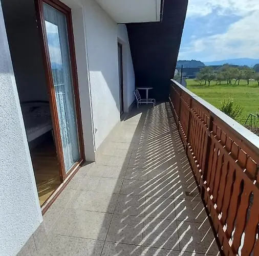 公寓 Draga - 2 Bedroom Tržič